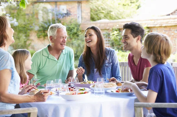Family Enjoying Meal Together — Stock Photo, Image