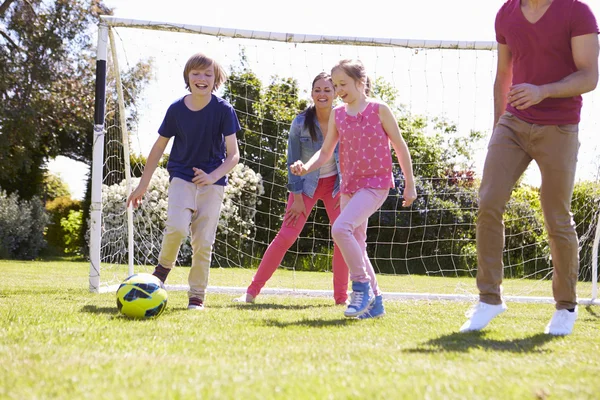 Family Playing Football Together — Stock Photo, Image