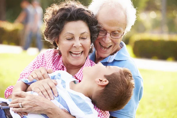 Grandparents Having Fun In Park — Stock Photo, Image