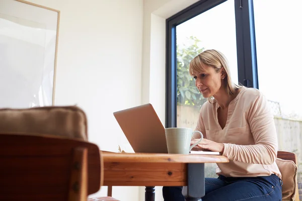 Woman Working From Home — Stock Photo, Image