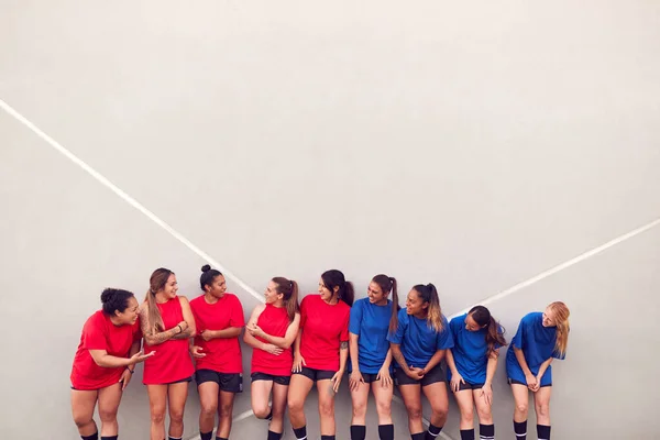 Graphic Shot Womens Football Team Leaning Wall Whilst Training Soccer — Stock Photo, Image