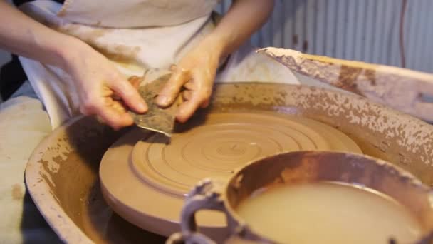 Närbild Manliga Potter Sätta Design Lera Keramik Hjul Keramik Studio — Stockvideo