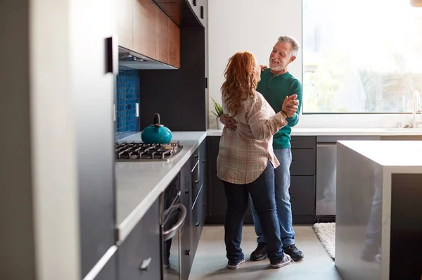 Senior Hispanic Couple Home Dancing Kitchen Together — Stock Photo, Image