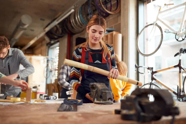 Multi Cultural Team Workshop Assembling Hand Built Sustainable Bamboo Bicycle — Stock Photo, Image