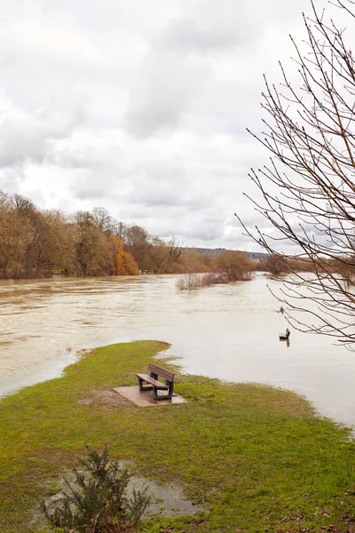 Bancs Submergés Par Les Inondations Tamise Éclate Dans Les Banques — Photo