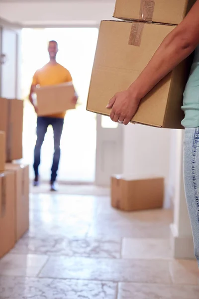 Close Couple Carrying Boxes Front Door New Home Moving Day — Stock Photo, Image
