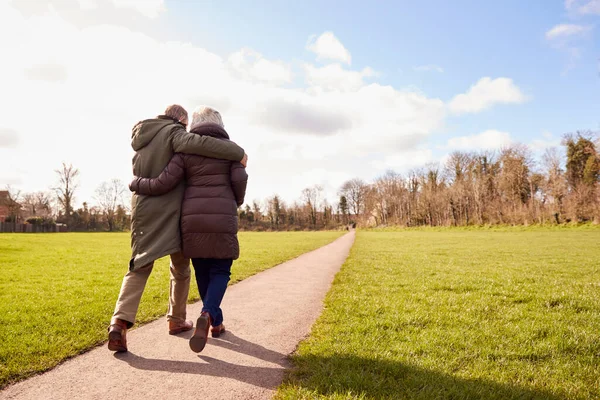 Rear View Loving Senior Couple Enjoying Autumn Winter Walk Park — Stock Photo, Image