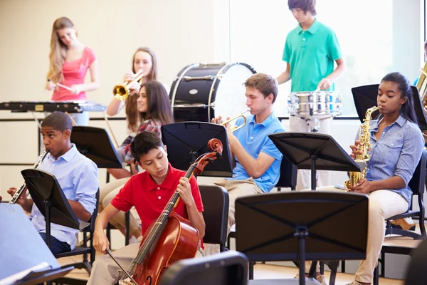 Pupils Playing Musical Instruments — Stock Photo, Image