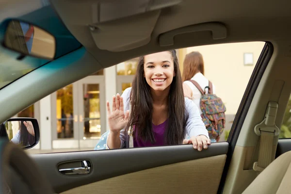 Student Being Dropped At School By Parent — Stock Photo, Image