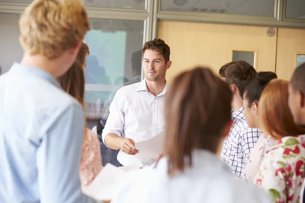 Teacher With College Students — Stock Photo, Image