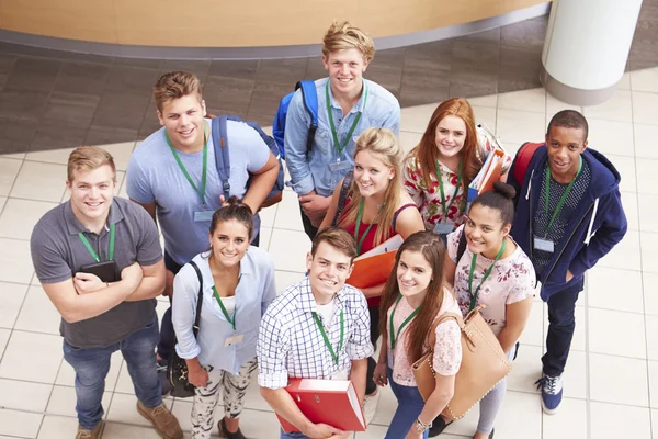 Studenten In gang — Stockfoto