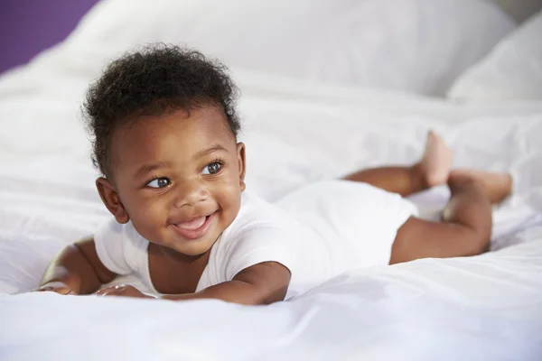 Black baby smiling images libres de droit, photos de Black baby smiling |  Depositphotos
