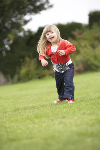 Flicka med Downs syndrom — Stockfoto