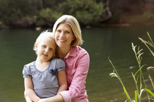 Mother and young daughter — Stock Photo, Image