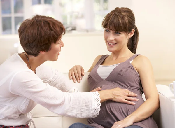 Pregnant woman with midwife — Stock Photo, Image