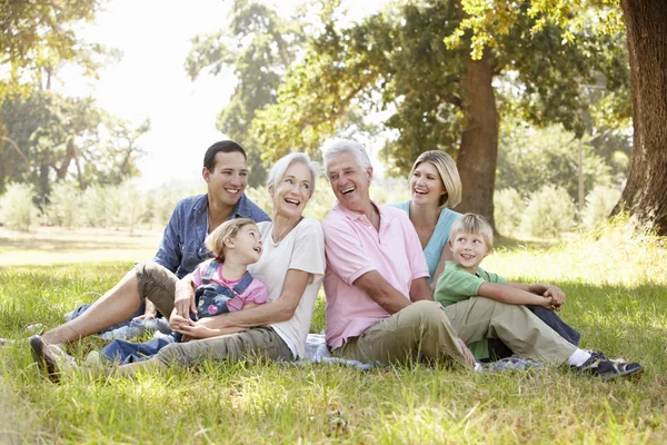 Familj i tre generationer — Stockfoto