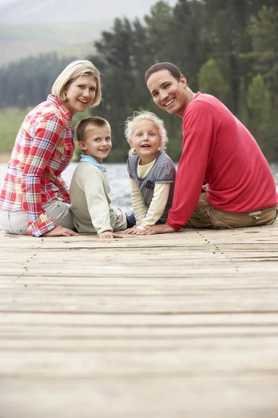 Family on a jetty — Stock Photo, Image