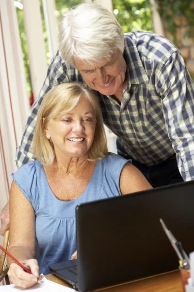 Senior Couple Working — Stock Photo, Image