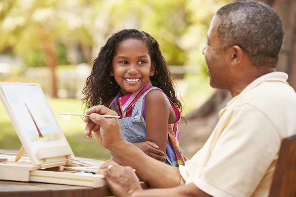 Grandfather With Granddaughter Painting — Stock Photo, Image