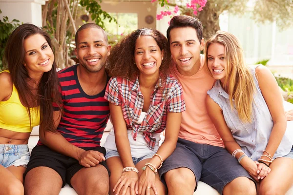 Group Of Friends Relaxing Together — Stock Photo, Image