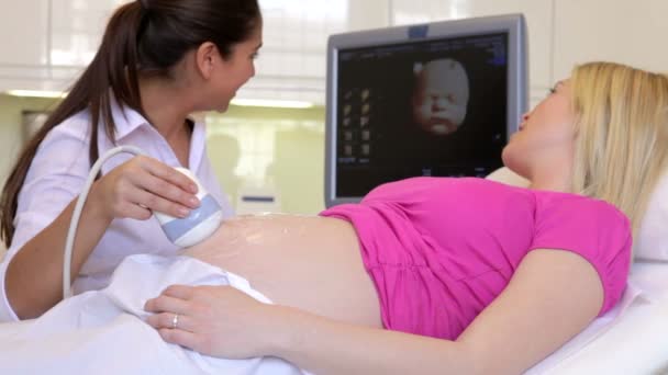 Pregnant Woman Having 4D Ultrasound Scan — Stock Video