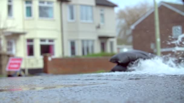 被水淹没的城市道路 — 图库视频影像