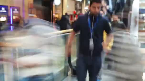 Shoppers On Escalators In Mall — Stock Video