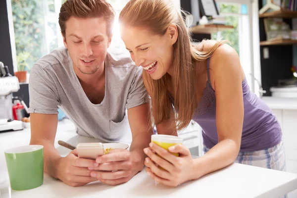 Couple Eating Breakfast — Stock Photo, Image