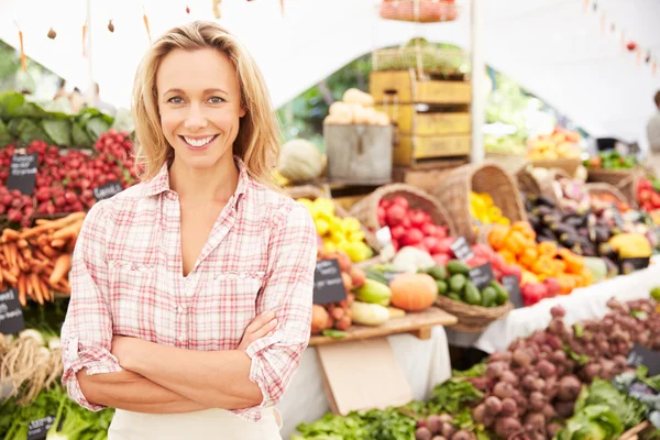 Détenteur de décrochage au marché alimentaire — Photo