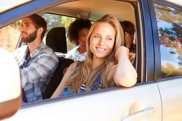 Group Of Friends In Car On Road Trip — Stock Photo, Image