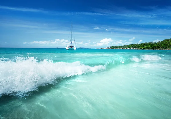 Spiaggia di Anse Lazio sull'isola di Praslin, Seychelles — Foto Stock