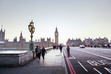 Westminster Köprüsü'nde günbatımı, Londra, İngiltere