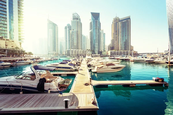 Dubai Marina při západu slunce, Spojené arabské emiráty — Stock fotografie