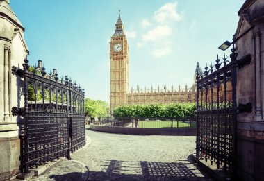 büyük ben güneşli gün, Londra