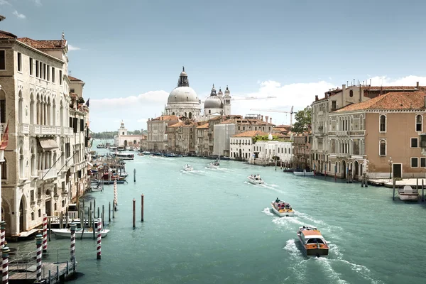 Gran Canal y Basílica Santa Maria Della Salute, Venecia, Italia —  Fotos de Stock