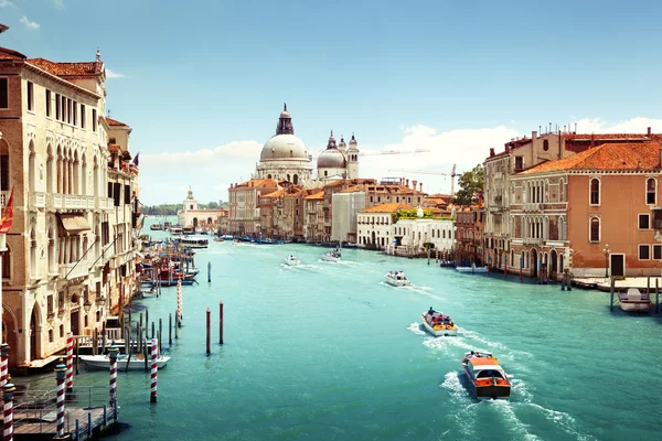 Canal Grande und Basilika Santa Maria della Salute, Venedig, Italien — Stockfoto