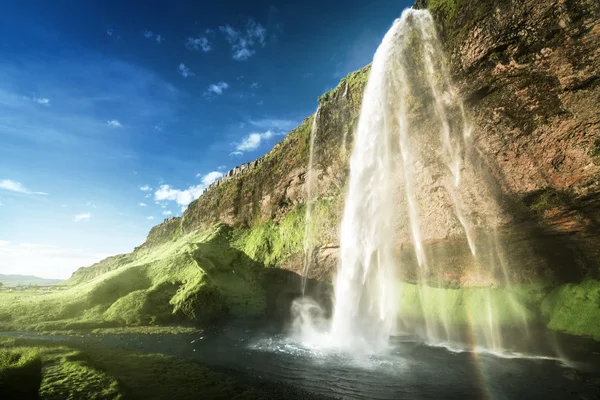 Cachoeira Seljalandsfoss ao pôr do sol, Islândia — Fotografia de Stock