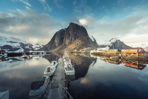 Hamnoy Pueblo Pesquero Primavera Islas Lofoten Noruega —  Fotos de Stock