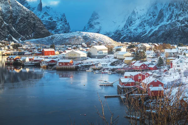 Sneeuw Reine Village Lofoten Eilanden Noorwegen — Stockfoto