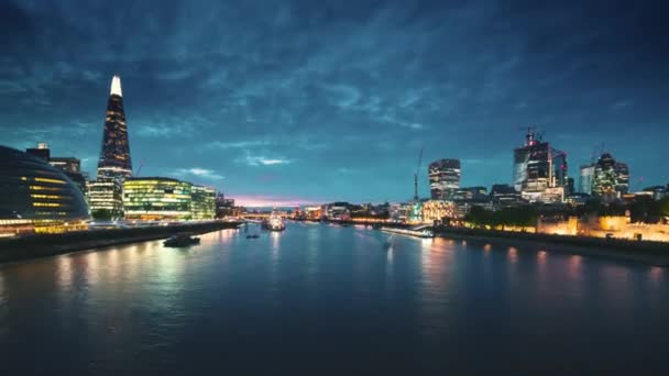 Hyper Lapsus Des Sonnenuntergangs Londoner Skyline Von Der Tower Bridge — Stockvideo