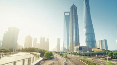 Hiper hata, Şangay yolu Lujiazui finans merkezi, Çin