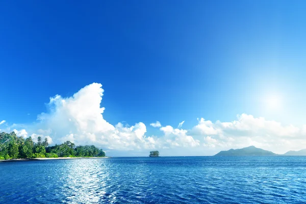 Pláž na ostrově la digue island, Seychely — Stock fotografie