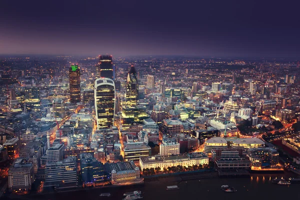 Ciudad de Londres al atardecer — Foto de Stock