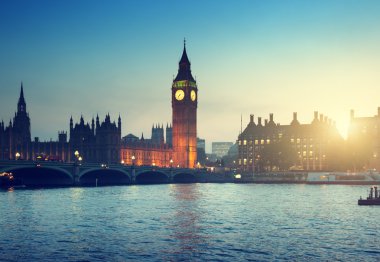 Big ben ile westminster günbatımı, Londra, İngiltere 