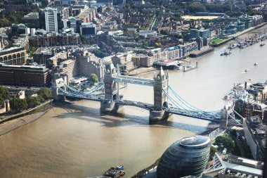 Tower Bridge, İngiltere ile Londra hava görüntüsü
