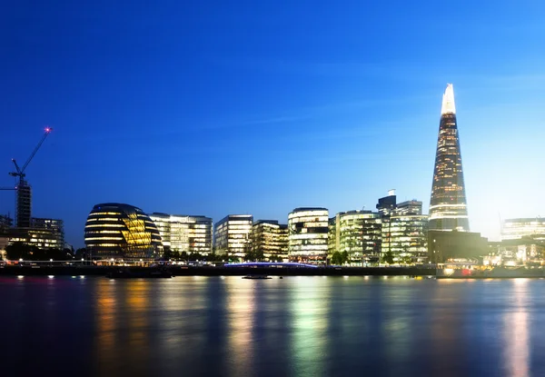 London stad bij zonsondergang, Verenigd Koninkrijk — Stockfoto