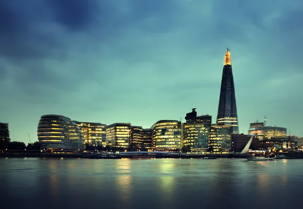 Gün batımında, İngiltere'de Londra şehir — Stok fotoğraf