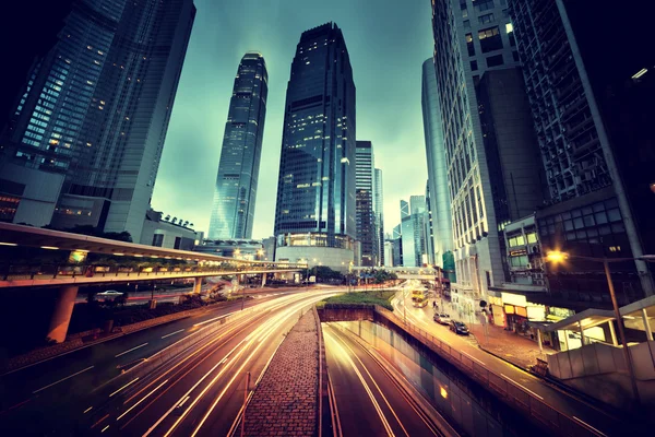 Trafik i hong kong på solnedgång — Stockfoto