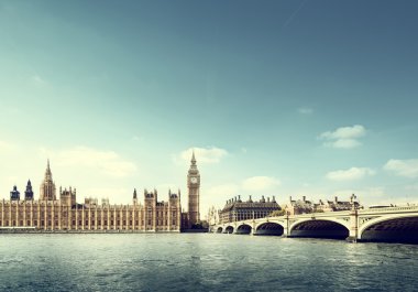 büyük ben güneşli gün, Londra