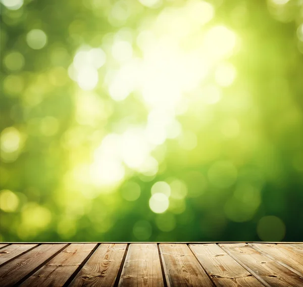 Superficie de madera en el bosque — Foto de Stock